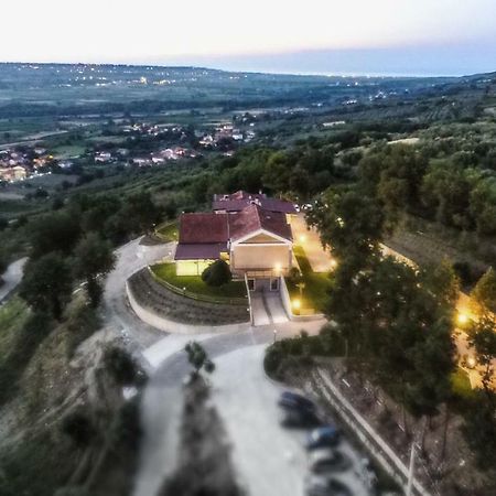 Agriturismo Tenuta Villa Catena Paglieta Exterior foto